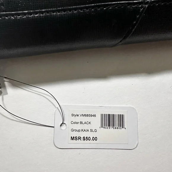 Guess wallet new with tags - Picture 7 of 8
